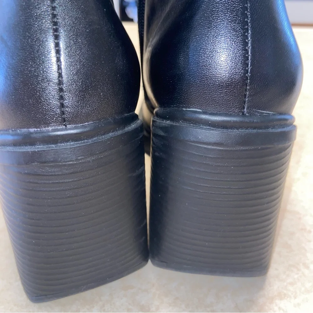 American Eagle By Payless environment 10